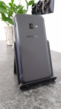 Смартфон Samsung Galaxy Xcover 4s 3GB 32GB черный