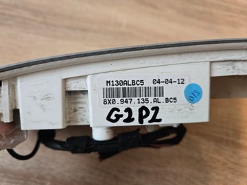 AUDI A1 8X LAMPA POLSTROVÁNÍ 8X0947135AL