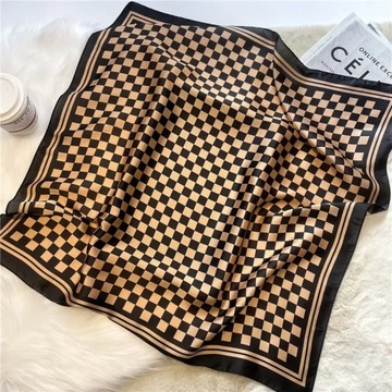 2023 Spring and Summer New Luxury Design Silky Scarf Women 70*70cm Small He