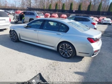 BMW Seria 7 G11-G12 2020 BMW Seria 7 xdrive, 2020r., 4x4, 4.4L 4.4 Benzyna 523KM, zdjęcie 3