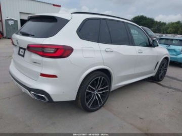 BMW X5 G05 2022 BMW X5 sdrive40i, 2022r., 3.0L 3.0 Benzyna 335KM, zdjęcie 2