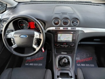 Ford S-Max I Van Facelifting 2.0 Duratorq TDCi DPF 163KM 2014 Ford S-Max Lift LED Navi Klimatronik Podgrzewane fotele 7 osob 2.0 Diesel, zdjęcie 16