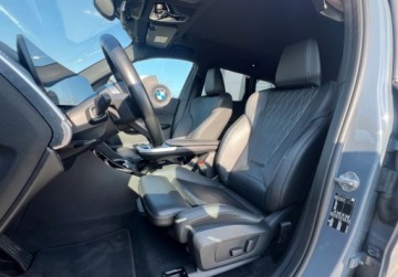 BMW X1 U11 Crossover 1.5 18i 136KM 2022 BMW X1 1.5 benzyna 136 km Led Nawigacja Kamera Sensor 1.5 Benzyna 136KM, zdjęcie 10