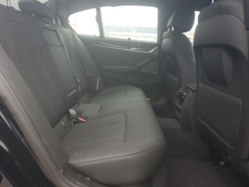 BMW Seria 5 G90-91 2023 BMW Seria 5 530XI 2023 2.0l 2.0 Benzyna 248KM, zdjęcie 10