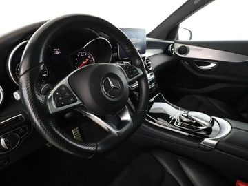 Mercedes GLC C253 2017 Mercedes GLC 350 FV23 350e Automat 4Matic AMG Line, zdjęcie 13