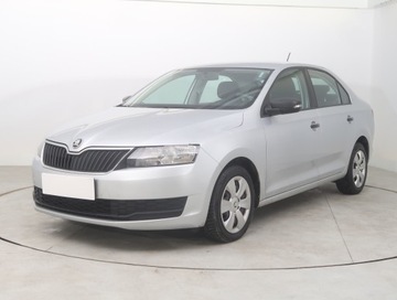 Skoda Rapid II Liftback Facelifting 1.4 TDI CR 90KM 2017 Skoda Rapid 1.4 TDI, Salon Polska, Klima, zdjęcie 1