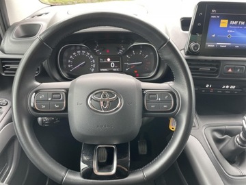 Toyota Proace II 2021 Toyota PROACE CITY VERSO 1.5 D-4D Family, zdjęcie 13