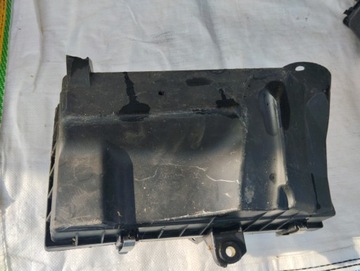 POUZDRO FILTRU VZDUCHU MITSUBISHI CARISMA 1.9 DID