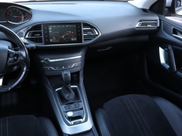 Peugeot 308 II Hatchback 5d 1.2 PureTech 130KM 2016 Peugeot 308 1.2 PureTech, Automat, Skóra, Navi, zdjęcie 7