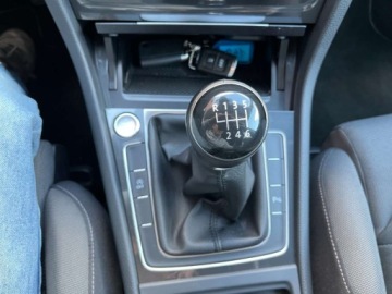 Volkswagen Golf VII Variant Facelifting 2.0 TDI 150KM 2019 Volkswagen Golf Variant 2.0 diesel 150 KM 6 biegow zarej w PL zadbany, zdjęcie 25