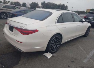 Mercedes 2022 Mercedes-Benz Klasa S 2022, 3.0L, 4x4, od ubezpieczalni 3.0 Benzyna 429KM, zdjęcie 3