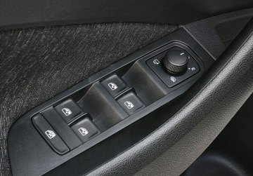 Skoda Kamiq Crossover 1.0 TSI 110KM 2021 Skoda Kamiq Style Pakiet Comfort, ACC, Kamera, LED, Podgrzewane fotele, S, zdjęcie 18