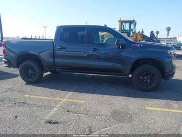 Chevrolet Silverado II 2021 Chevrolet Silverado 1500 Short Bed Lt Trail Boss 2021 5.3l 5.3 Benzyna, zdjęcie 7