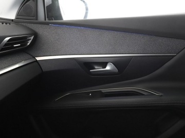 Peugeot 3008 II Crossover 1.2 PureTech 130KM 2019 Peugeot 3008 Allure Business automat navi kamera, zdjęcie 30
