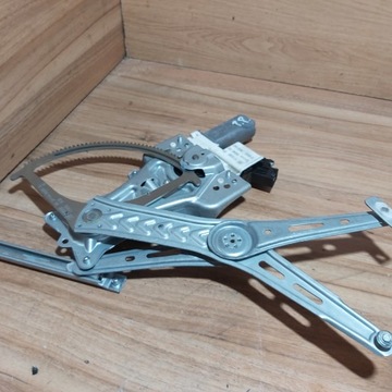 MECHANIZMUS OKNO PRAVÝ PŘEDNÍ SIGNUM 9178988