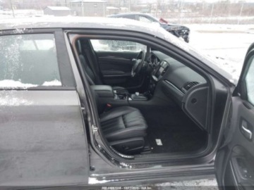 Chrysler 300C II 2021 Chrysler 300s 2021 3.6 Benzyna 300KM, zdjęcie 10