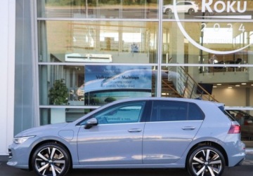 Volkswagen Golf VIII Hatchback Facelifting 1.5 eTSI mHEV 150KM 2025 Volkswagen Golf Climatronic, LED Plus, pakiet zimowy, dostepny od reki, zdjęcie 1