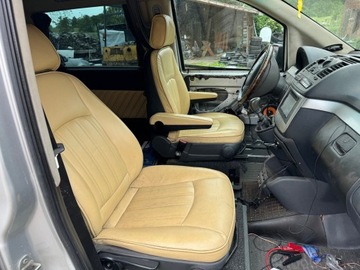 ŚRODEK WNĘTRZE FOTELE SKÓRA MERCEDES VIANO VITO 639 BOCZKI TAPICERKI