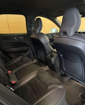Volvo XC60 II Crossover T5 250KM 2019 Volvo XC 60 T5 R-DESIGNE salon Polska FV 23 R CARS Warszawa 2.0 Benzyna, zdjęcie 13