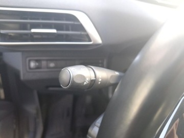 Peugeot 3008 II Crossover Facelifting  1.2 PureTech 130KM 2021 Peugeot 3008 1.2 PureTech Allure Pack S&amp;S II (2016, zdjęcie 24