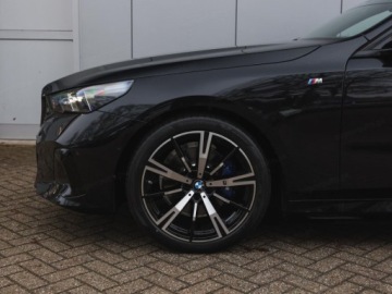 BMW Seria 5 G90-91 2025 BMW Seria 5 540d xDrive Sport Sedan 3.0 (303KM) 2025, zdjęcie 11