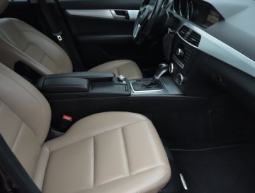 Mercedes Klasa C W204 Limuzyna 1.8 200 CGI BlueEFFICIENCY 184KM 2011 Mercedes C C 200, Salon Polska, Serwis ASO, zdjęcie 8