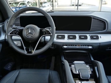 Mercedes GLE V167 2025 GLE 350 de 4-Matic AMG Line 2.0 (353KM) 2025, zdjęcie 8