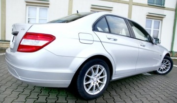 Mercedes Klasa C W204 Limuzyna 1.8 180 K 156KM 2010 Mercedes C 180 1.8 156KM/Klimatronic/ 6 Biegów/, zdjęcie 28