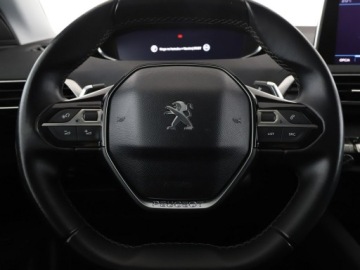 Peugeot 3008 II Crossover 1.2 PureTech 130KM 2018 Peugeot 3008 automat virtual cocpit półskóra, zdjęcie 20