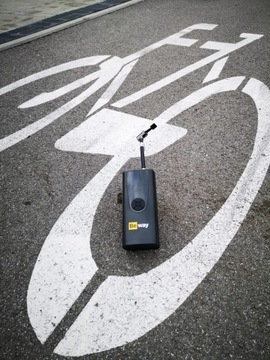 ЭЛЕКТРИЧЕСКИЙ НАСОС АВТОМОБИЛЬНЫЙ КОМПРЕССОР BEWAY COMPRESSOR 9000 мАч