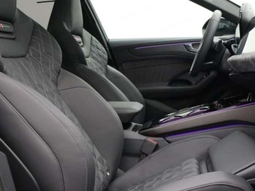 Audi A6 C9 3.0 55 TFSI 367KM 2025 AUDI A6 TFSI quattro Avant Combi (367KM) 2025, zdjęcie 2