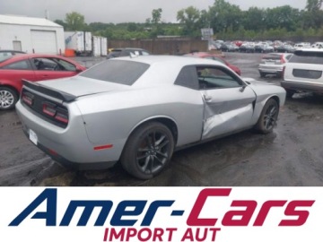 Dodge Challenger III 2022 Dodge Challenger 2022 DODGE CHALLENGER GT AWD 3.6 Benzyna 303KM, zdjęcie 3