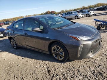 Toyota Prius IV Hatchback Plug-in 1.8 Hybrid Plug-in 122KM 2022 Toyota Prius Night Shade 2022 1.8l 1.8 Hybryda 121KM, zdjęcie 4