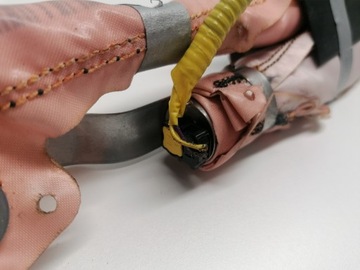 SUZUKI SX4 S-CROSS ZÁVĚS VZDUCHOVÁ PRAVÁ AIRBAG ORIGINÁLNÍ 2021-