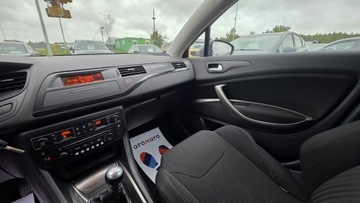 Citroen C5 III Tourer 2.0 HDi FAP 140KM 2011 Citroen C5 climatronic, zdjęcie 15