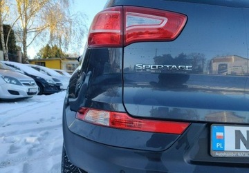 Kia Sportage III SUV 2.0 DOHC 163KM 2010 Kia Sportage 2,0Benz Super stan Oryginal Ksenon 2.0 Benzyna 163KM, zdjęcie 8