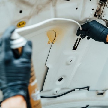 K2 СРЕДСТВО ДЛЯ ОБСЛУЖИВАНИЯ ЗАКРЫТЫХ ПРОФИЛЕЙ 500мл