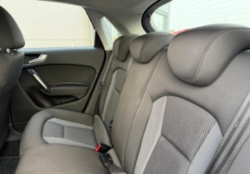 Audi A1 I Sportback 5d Facelifting 1.4 TDI ultra 90KM 2016 Audi A1 Sportback auto jak nowe w bogatej wersjiliftled 1.4 Diesel 90KM, zdjęcie 16