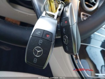 Mercedes GLC C254/X254 2023 Mercedes-Benz GLC 2023 r., 2,0L 300 4 MATIC 2.0 Benzyna 255KM, zdjęcie 11