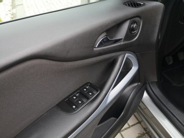 Opel Zafira C Tourer 1.6 CDTI ECOTEC 136KM 2016 Opel Zafira 1.6 CDTI 135KM # Cosmo # Klima # Navi, zdjęcie 15