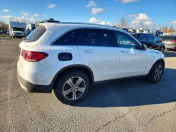 Mercedes GLC C253 2021 Mercedes-Benz GLC 300 4Matic 2021 2.0 Benzyna 255KM, zdjęcie 3