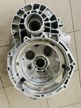 Obudowa 0BT 301 107 NYB DSG DQ500 0BH