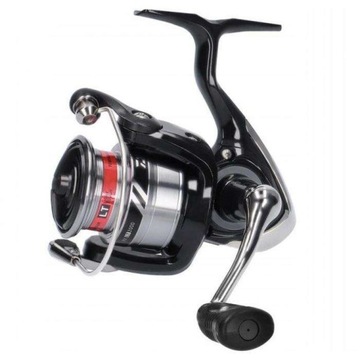 KOŁOWROTEK SPINNINGOWY DAIWA RX LT 2000 NA OKONIA PSTRĄGA