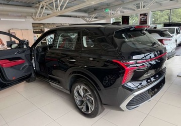 Hongqi HS3 1.5T 169KM 2025 Hongqi HS3 1.5T FWD 156KM Leasing od 101 1.5 Benzyna 169KM, zdjęcie 6