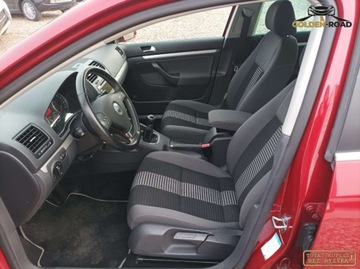 Volkswagen Jetta V 1.6 102KM 2009 Volkswagen Jetta 1,6 mpi 102KM klimatronik grz.fotele.UNITED oplacony 1.6, zdjęcie 7