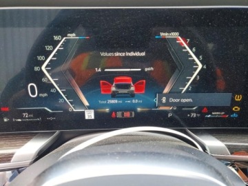 BMW Seria 7 G70 2023 BMW Seria 7 740i 2023 3.0 Benzyna 375KM, zdjęcie 9