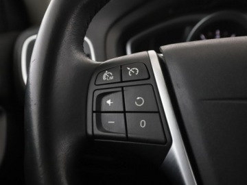 Volvo V40 II 2019 Volvo V40 automat full LED navi klima auto, zdjęcie 28