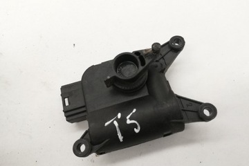 MOTOREK KRYT KOLEKTORU VW 52495223 2006