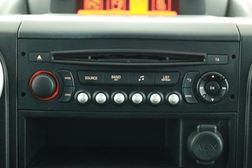 Peugeot Partner II Tepee Facelifting 2015 1.6 BlueHDi 100KM 2017 Peugeot Partner 1.6 BlueHDi, Salon Polska, Klima, zdjęcie 11