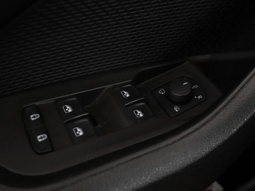 Skoda Octavia III Kombi Facelifting 2.0 TDI 150KM 2020 Škoda Octavia Skoda Octavia Ambition automat, zdjęcie 35